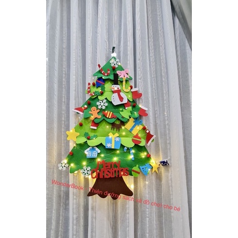 CÂY THÔNG NOEL vải dạ TẶNG KÈM ĐÈN NHÁY VÀ 32 PHỤ KIỆN Quà giáng sinh 2021 cho bé đồ trang trí noel