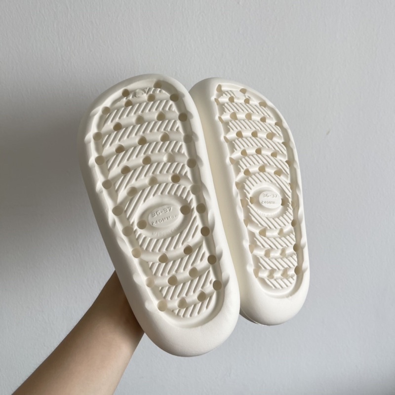 Dép thời trang bịt mũi cực phẩm, đế êm 4cm hot trend 2022 D187