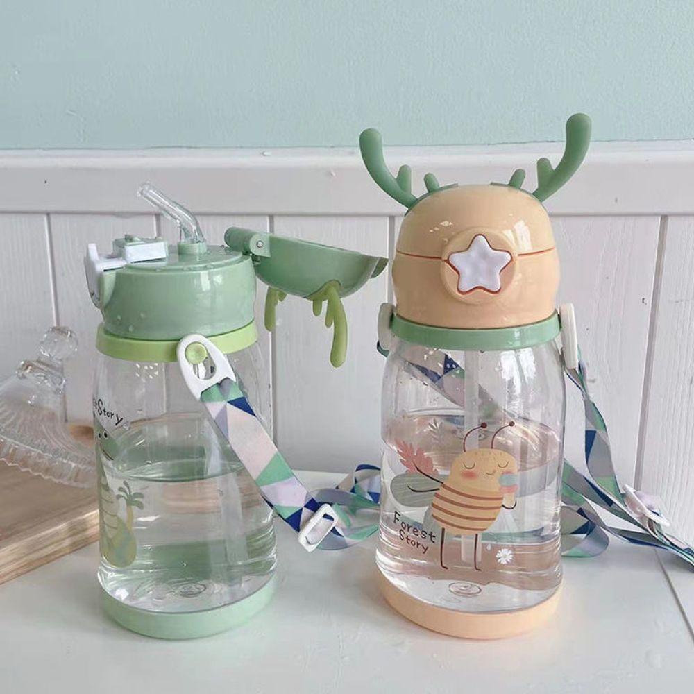 YIYU Bình Nước Thể Thao Dung Tích Lớn Có Ống Hút Họa Tiết Hoạt Hình Dễ Thương