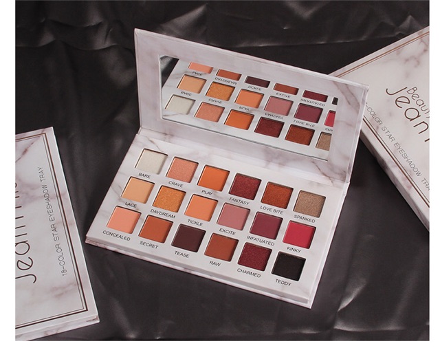 Bảng phấn mắt 18 ô màu Jean Miss nội địa trung