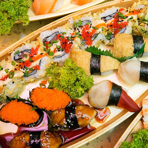 Khay thuyền gỗ đựng sushi, thuyền gỗ sashimi, khay gỗ trang trí món Nhật gỗ Thông tự nhiên