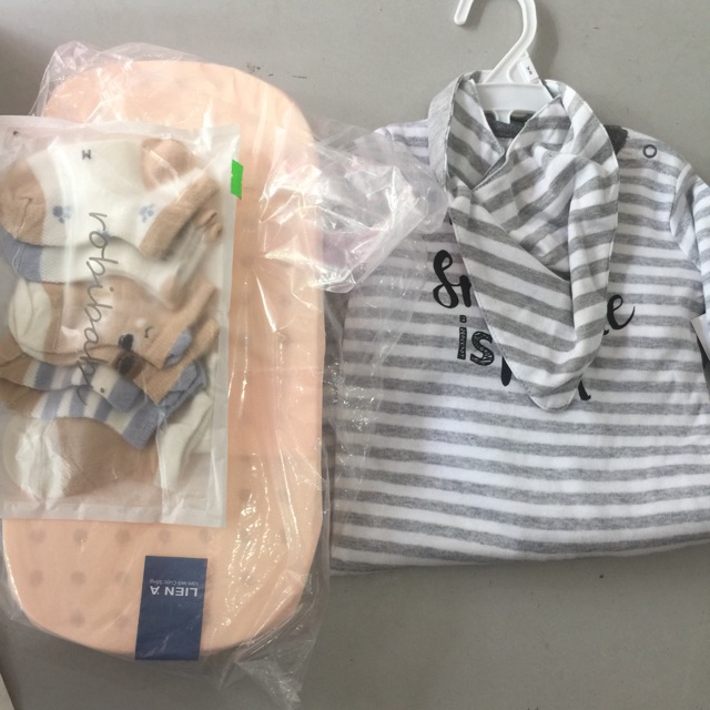 Combo gối Liên Á