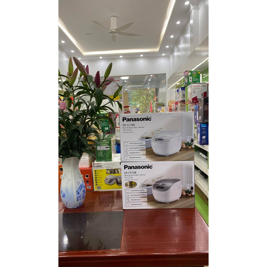 Nồi cơm điện tử Panasonic SR-CL188WRA 1.8 lít