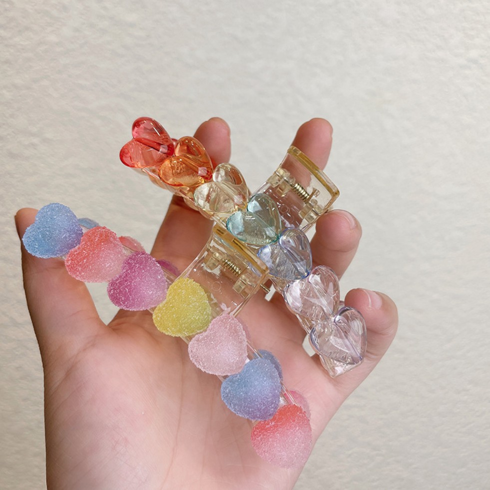 Kẹp tóc càng cua dài size lớn charm kẹo dẻo hình trái tim Mua Tất (muatatshop)
