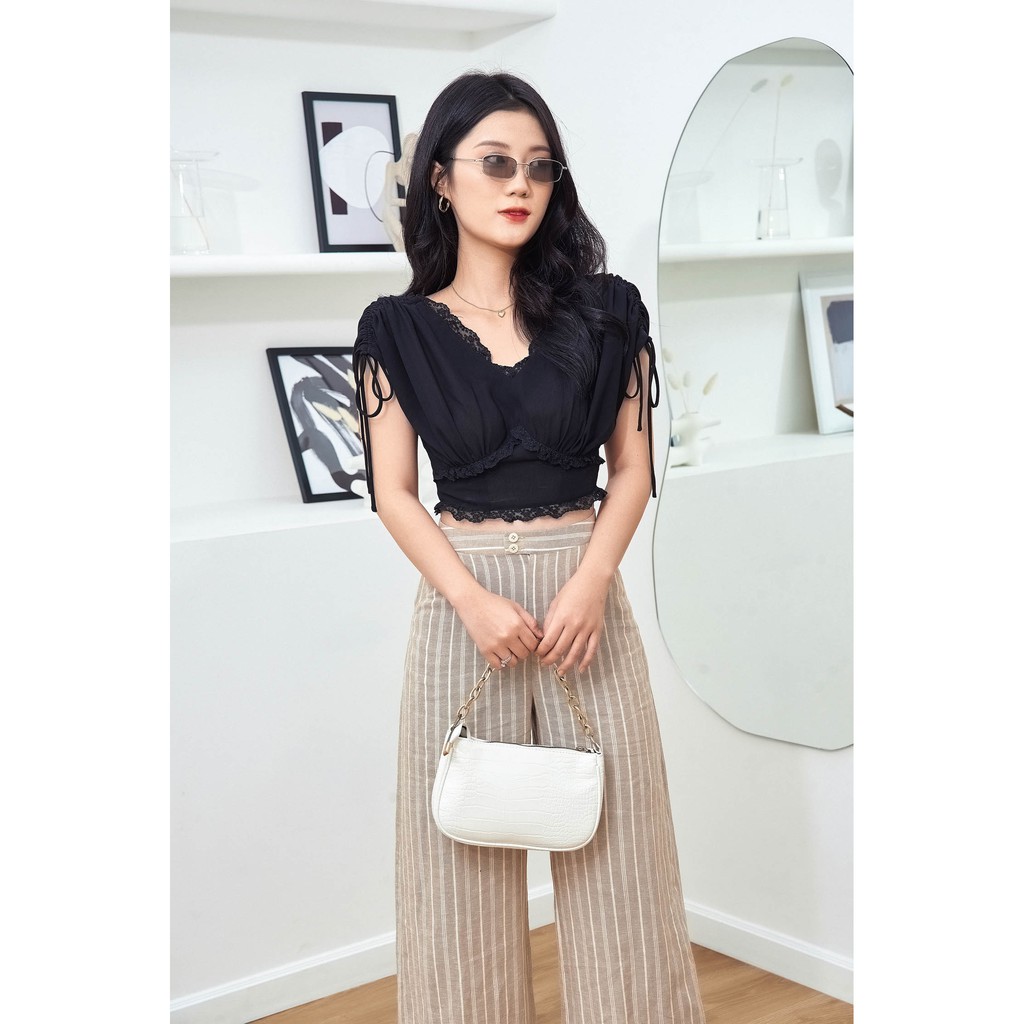Áo croptop Oversized đen xếp nhún từ vai xéo xuống ngực [VW1]