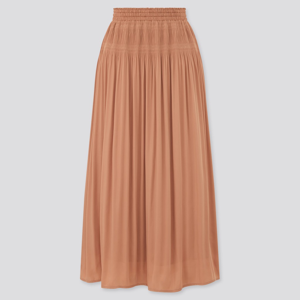 Chân váy xòe đầy quyến rũ của UNIQLO - Nhật Bản