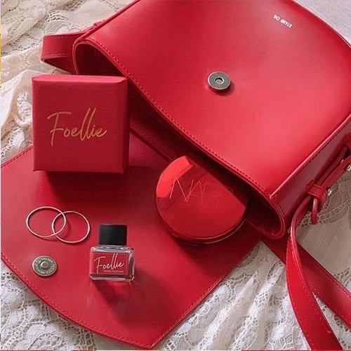 NƯỚC HOA VÙNG KÍN FOELLIE ĐEN + ĐỎ | Thế Giới Skin Care