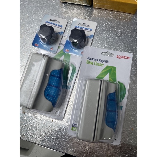 Nam châm vệ sinh bể cá