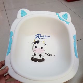 Thau rửa mặt cho bé