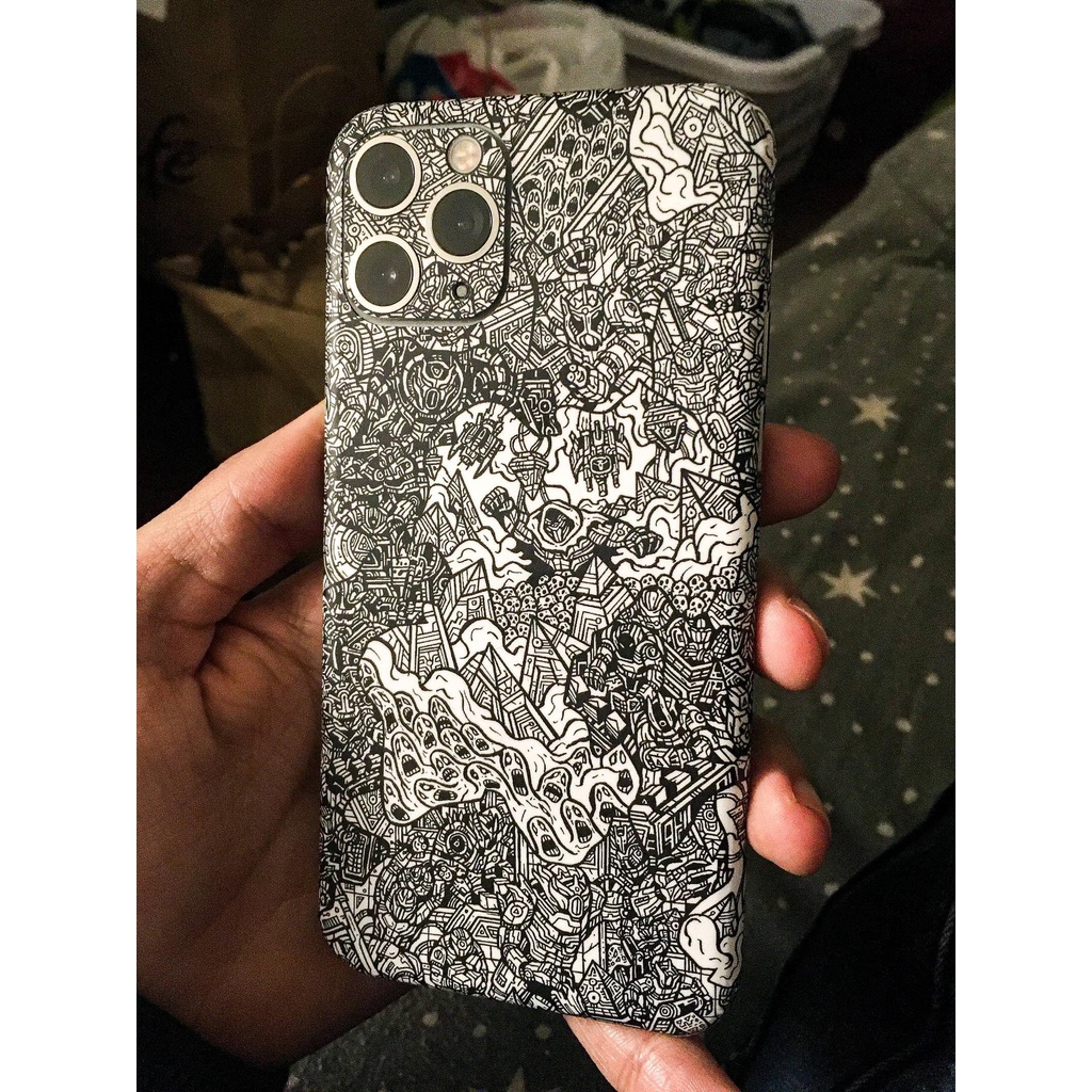 Skin dán điện thoại mẫu Robot Camo