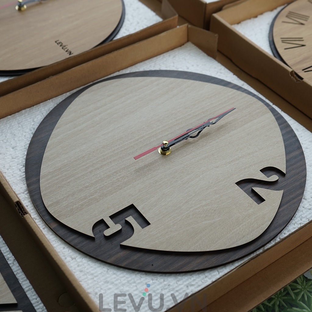 Đồng hồ treo tường Gỗ Decor LEVU-DH05 thiết kế nghệ thuật phong cách Á Đông