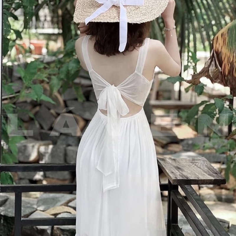 Váy 2 dây maxi có nơ hở lưng Đầm chiết eo 2s bản to có đuôi cá dáng xoè màu trắng