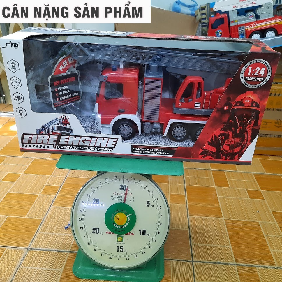 Mô hình xe cứu hỏa đồ chơi trẻ em phun được nước thật xe có âm thanh và đèn tỉ lệ 1:24