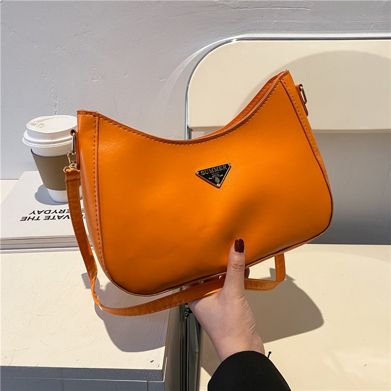 2021 summer new shoulder bag ladies bag fashion simple texture small square bag under the arm net red popular handbag