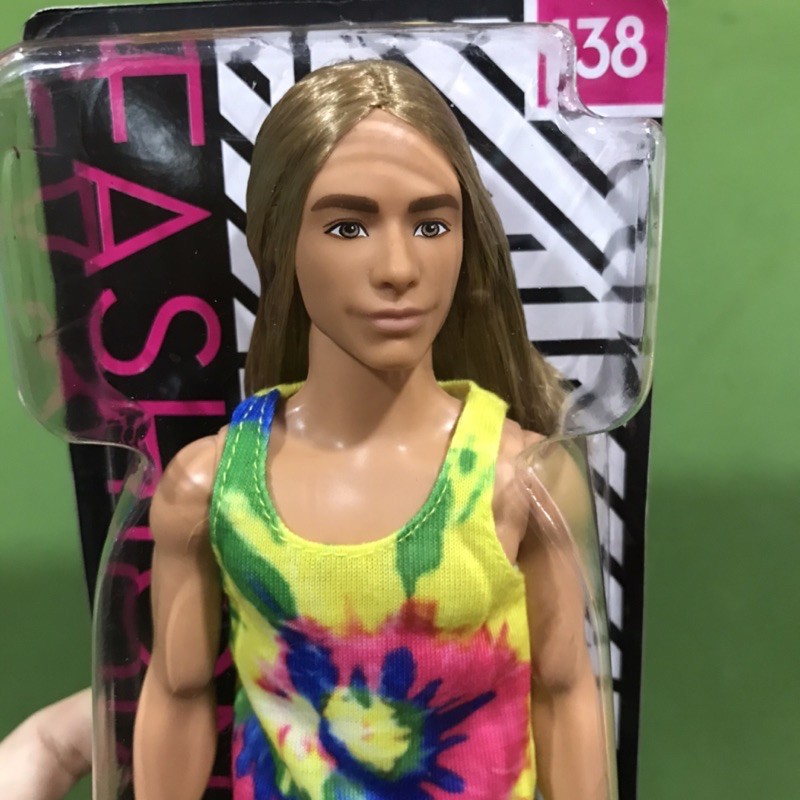 Búp bê Ken và Barbie Fashionistas chính hãng