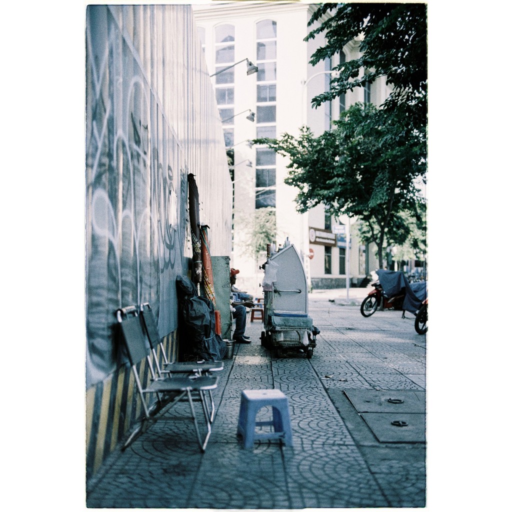 Film màu Lomography  ISO từ 100-400