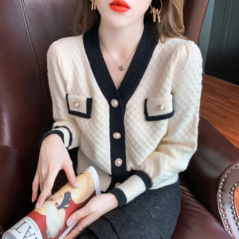 Áo Khoác Cardigan Dệt Kim Đính Ngọc Trai Thời Trang Thu Đông Cho Nữ