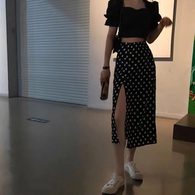 (ORDER) Chân váy chấm bi xẻ tà - Supermall