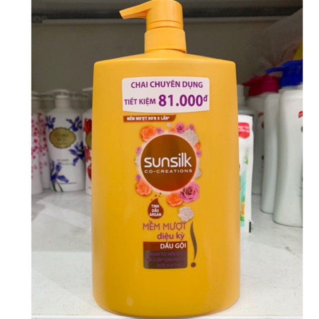 ( Mẫu mới ) Dầu gội Sunsilk mềm mượt diệu kỳ 1,4kg( mầu vàng)