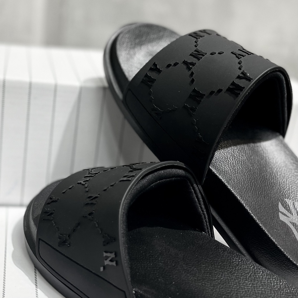 Dép MLB Chunky Mound Dia Monogram Đen/Trắng - 3ALPAC123