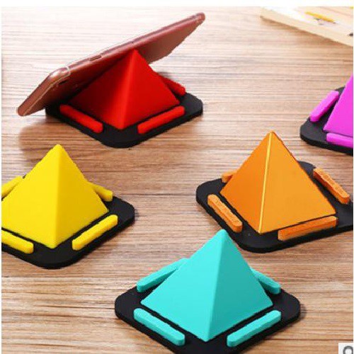 Giá Đỡ Điện Thoại Hình Kim Tự Tháp - Siêu Độc Lạ -DC2849