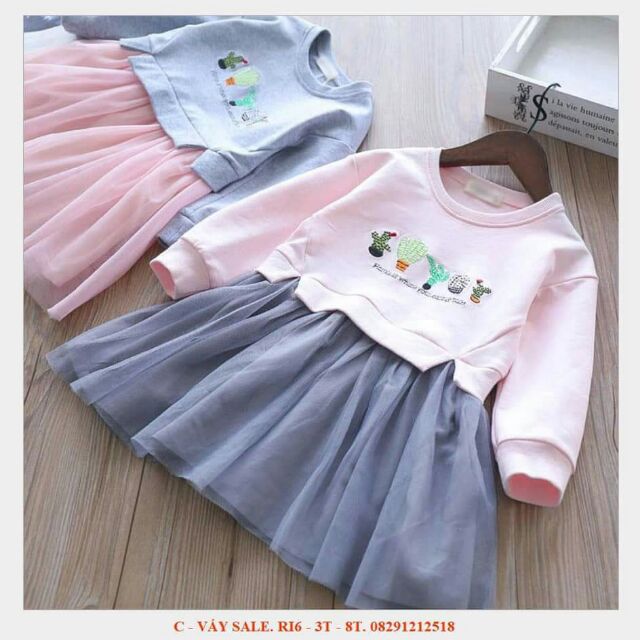 Đầm xinh nhất ngây cho bé 3-8 tuổi cỡ 13-27kg.Chất vải phần thân áo là thun phần váy là voan và vải thô trong rất kute