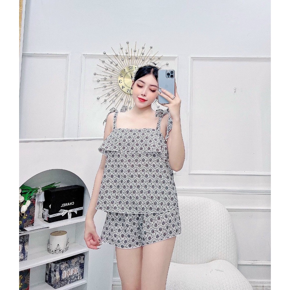 Đồ ngủ sexy  đồ bộ mặc nhà áo 2 dây quần đùi chất lụa hàn mềm nhẹ thoải mái.