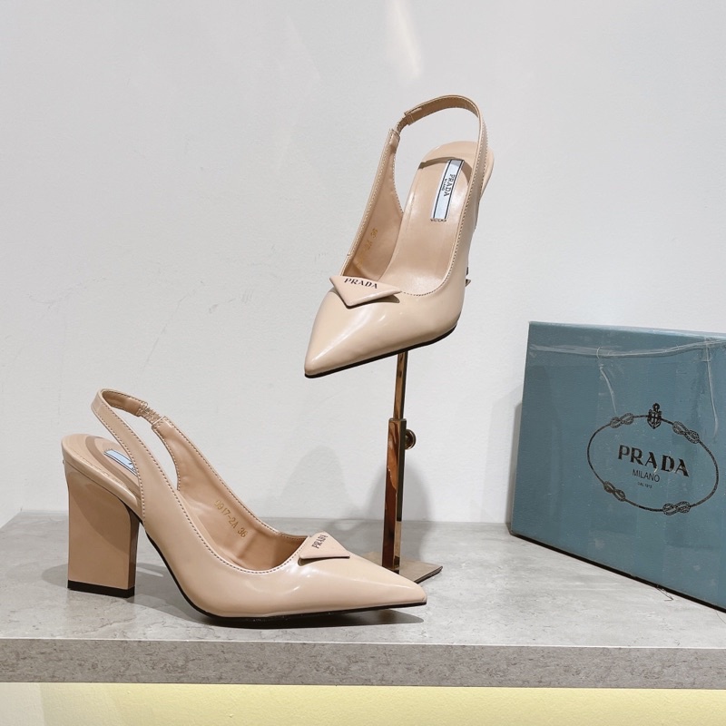 Giày cao gót vát Prada mũi nhọn tác gót