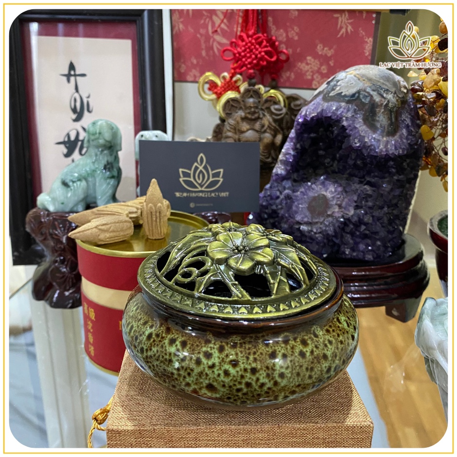 Nhang Nụ Trầm Hương Sạch 100% Tự Nhiên Dòng Cao Cấp Loại 1 - Mua 2 Hộp Tặng 1 Lư Đốt Trầm - Hộp 30 Nụ Trầm Hình Búp Sen