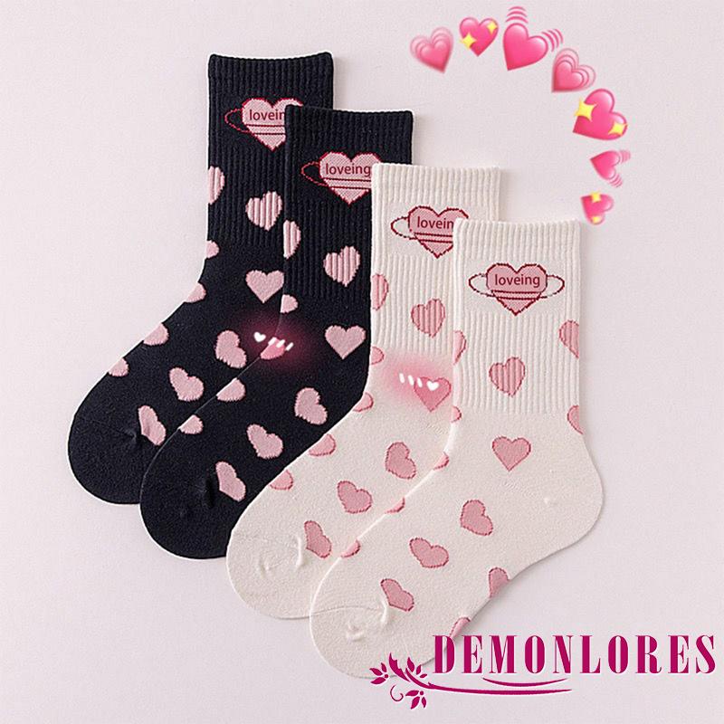 Đôi vớ da in hình trái tim dễ thương dành cho nữ