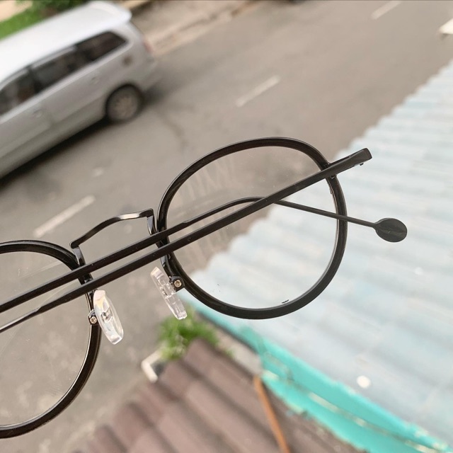 Kính form bầu tròn có sụn nâng mũi | BigBuy360 - bigbuy360.vn