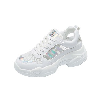 Giày sneaker nữ độn đế phá cách độc và lạ D05