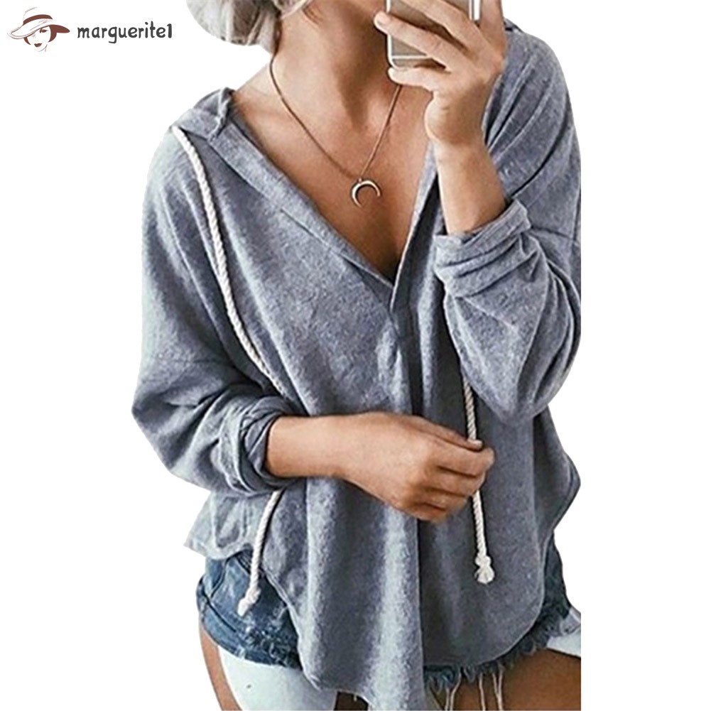 Áo Hoodie Cổ Chữ V Khoét Sâu