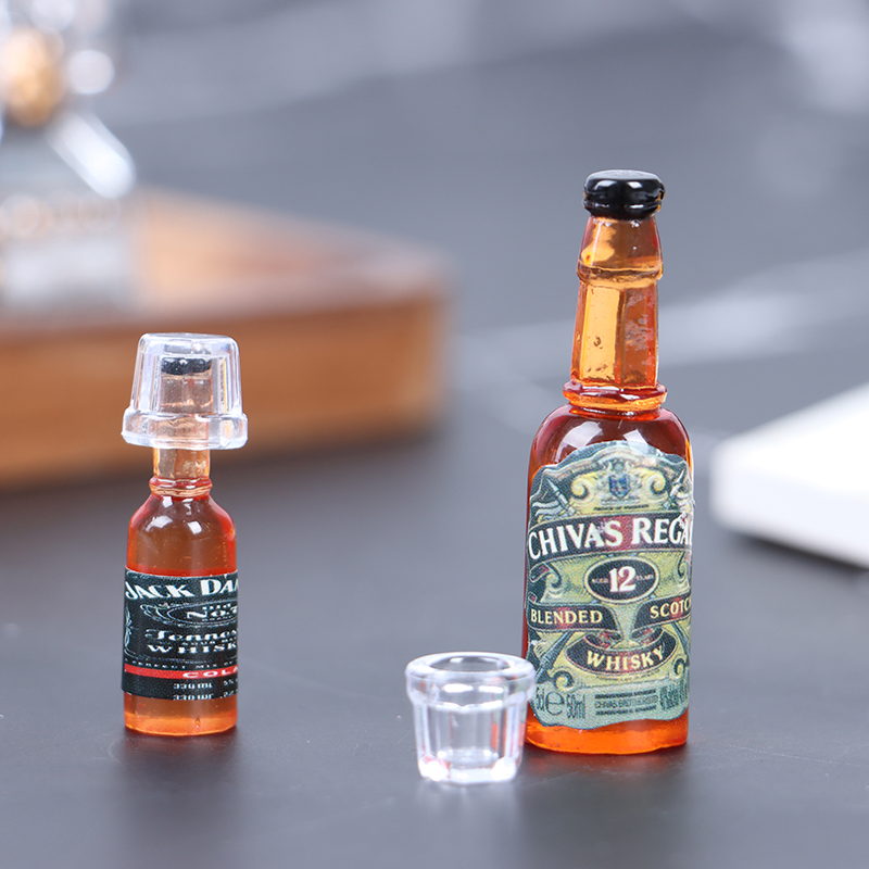 Bộ 4 Chai Rượu Vang Giả Tỉ Lệ 1 / 12 Trang Trí Nhà Búp Bê