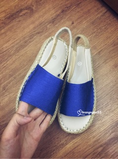 sandal quai ngang đế cói
