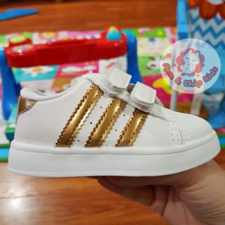 Giày Adidas 3 vạch cho bé