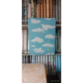 GIẤY DÁN TƯỜNG CÓ SẴN KEO ( Decal dán tường)