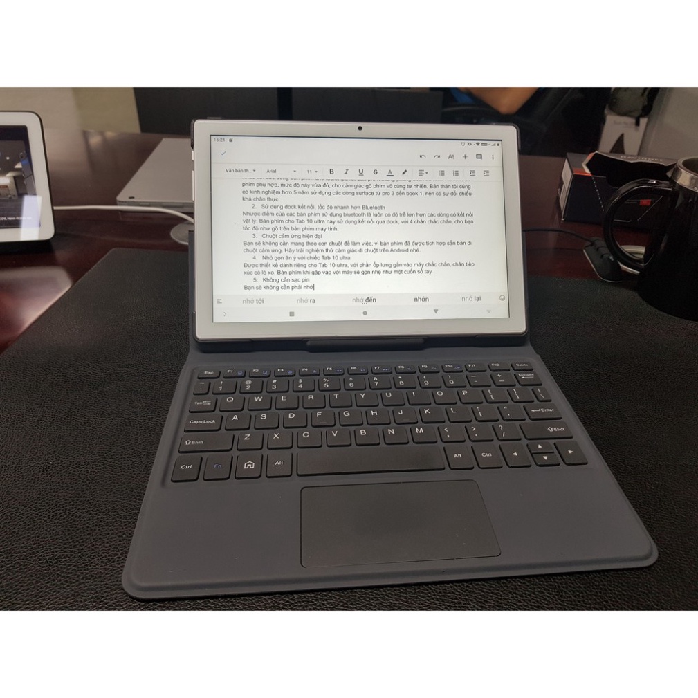 Máy tính bảng Masstel Tab 10 Ultra kèm bàn phím dạng Dock phong cách Surface tai16