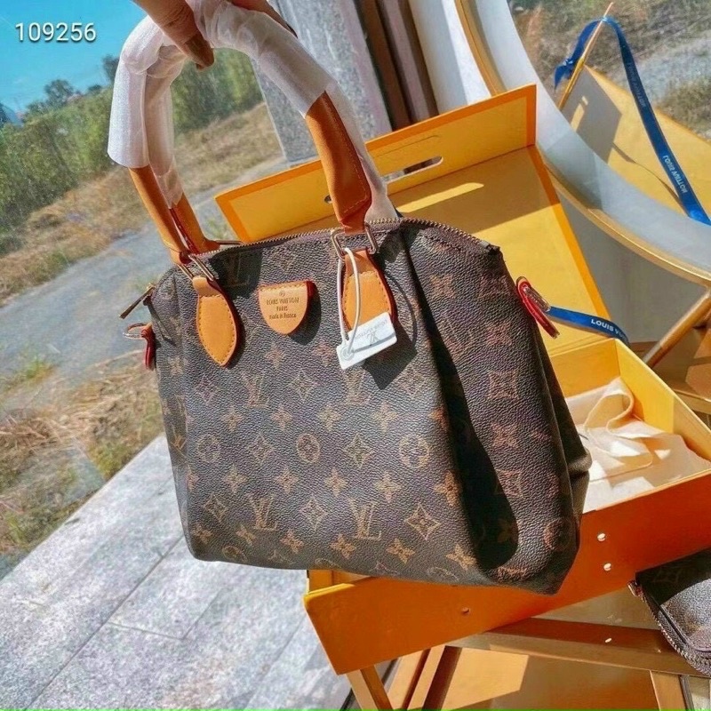 LV công sở