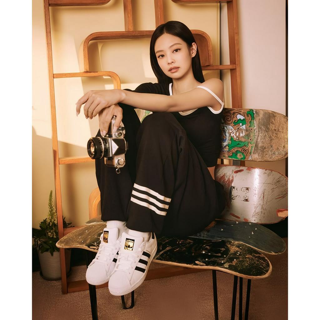 Giày Adidas Superstar Nữ