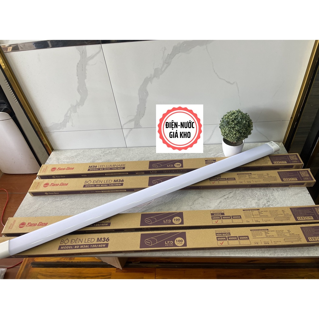 Đèn bán nguyệt LED Rạng Đông M36 1M2 20W-40W ánh sáng trắng
