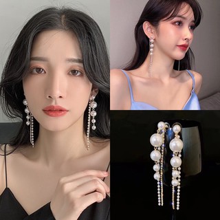Bông tai bạc dài đi tiệc sang trọng