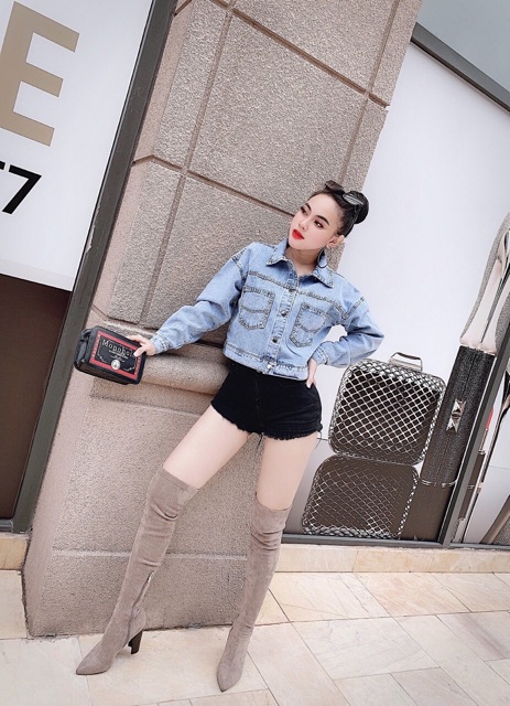 Áo khoác jeans đính đá cao cấp