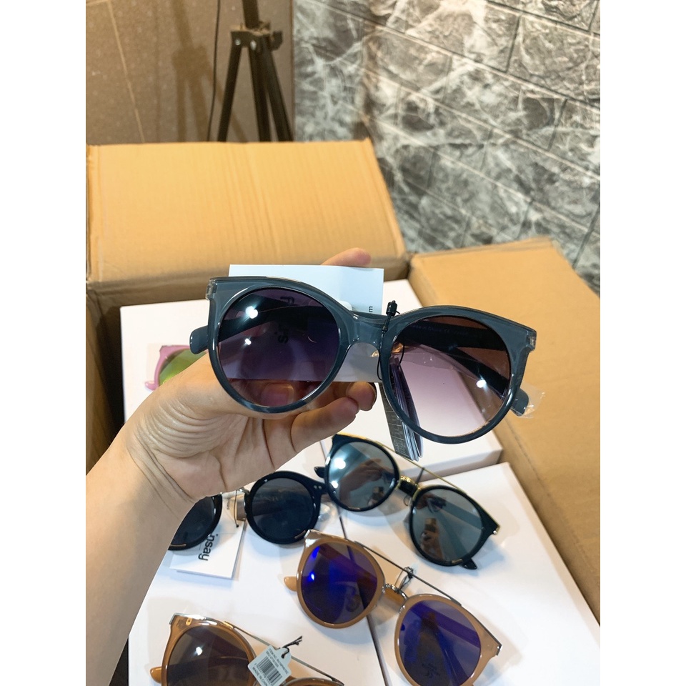 Kính mắt SINSAY xuất âu chống UV 100%