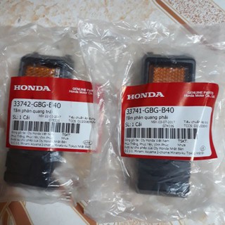 Tấm phản quang trái, phải xe Dream