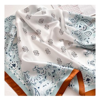 Khăn Lụa Vuông 70x70cm