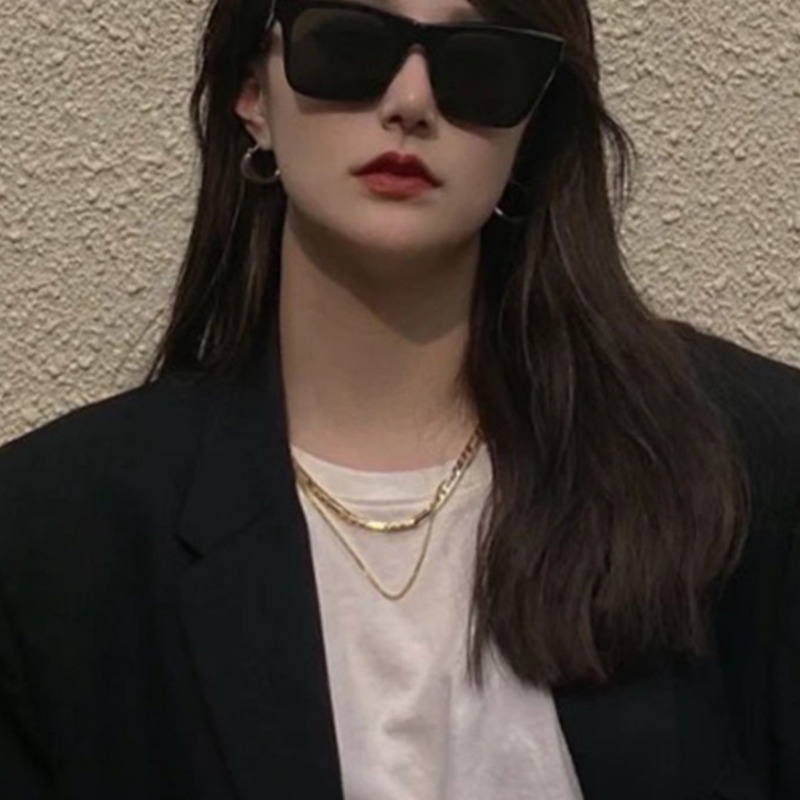 Kính Mát Vuông Thời Trang Đơn Giản