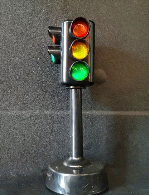 Đèn giao thông, đèn xanh đỏ vàng. Đèn tín hiệu giao thông, tự động nhảy đèn xanh,vàng,đỏ...