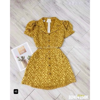 Đầm gấm hoa khoét eo
