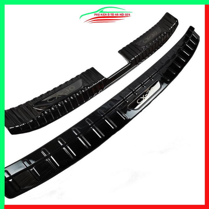 Ốp chống trầy cốp Mazda CX30 2021-2022 vân titan